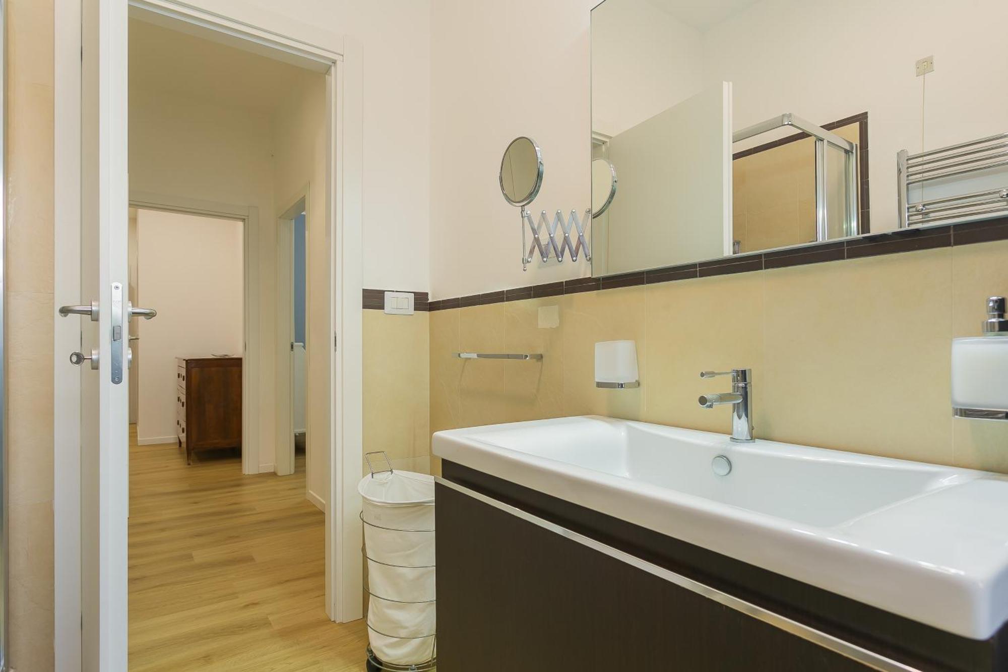 Petershouse Apartment Bari Ngoại thất bức ảnh